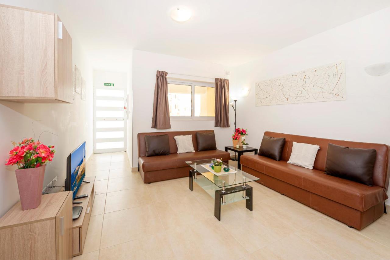 Summer Breeze 3 Bedroom Family Maisonette With Sunny Terrace In Mellieha - By Getawaysmalta Dış mekan fotoğraf