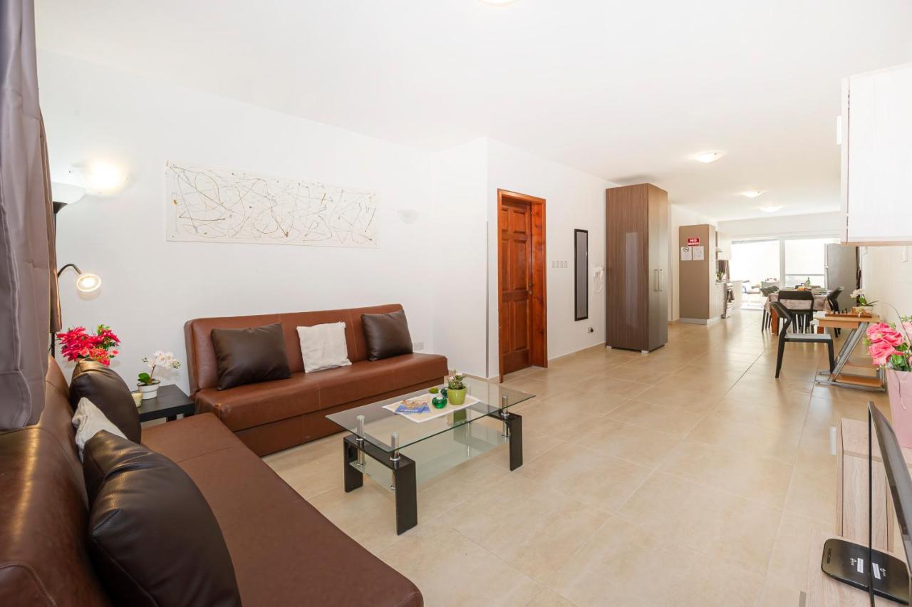 Summer Breeze 3 Bedroom Family Maisonette With Sunny Terrace In Mellieha - By Getawaysmalta Dış mekan fotoğraf